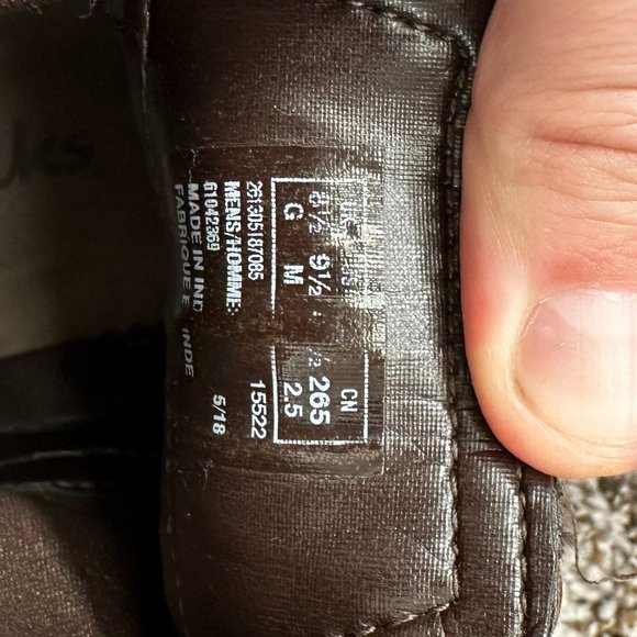 Clarks Chelsea Boots sz 9.5 - Picture 4 of 5